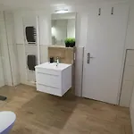 Ferienhaus 1step2allcities House&garden *