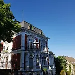 Ferienhaus 1step2allcities House&garden