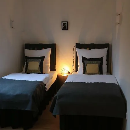 Holiday home 1step2allcities House&garden *