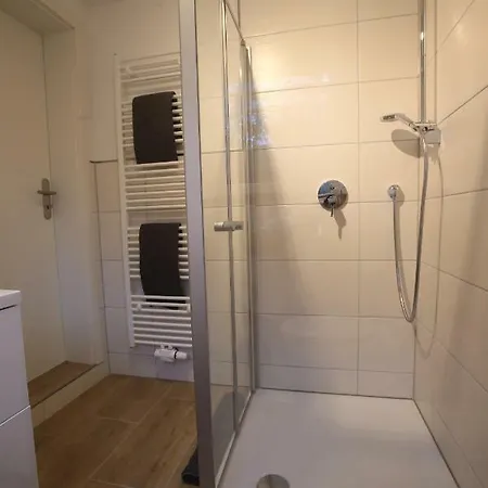 1step2allcities House&garden Holiday home *