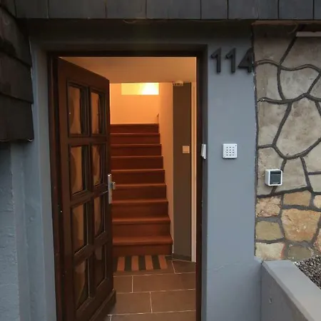 Dom wakacyjny 1step2allcities House&garden *
