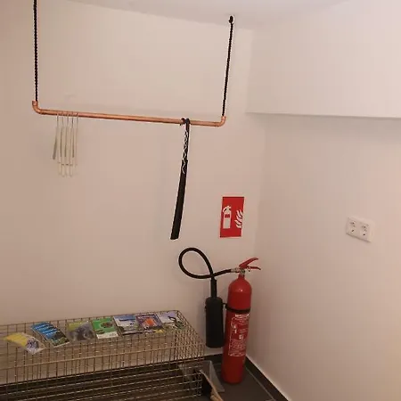 1step2allcities House&garden