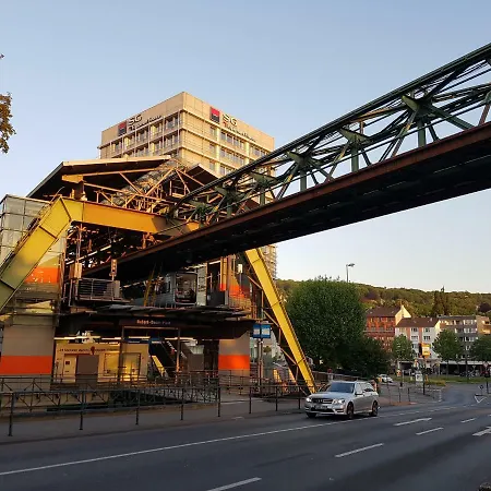 1step2allcities House&garden Holiday home Wuppertal