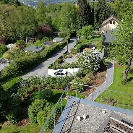 1step2allcities House&garden Holiday home *