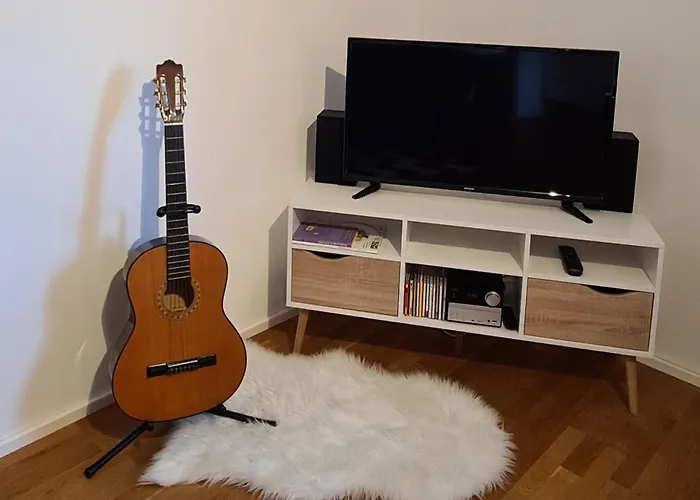 度假居 一步通全市度假屋&花园 *